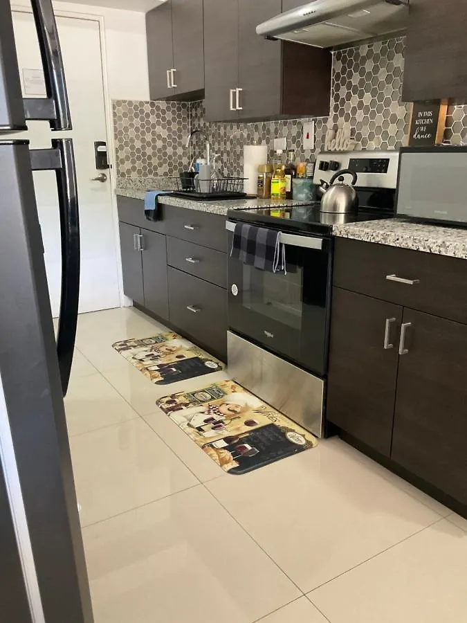 Royale Villa Escape-Portmore Appartement